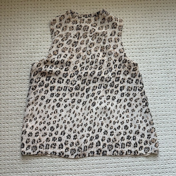 Joie Corie Leopard Print Sleeveless Silk Top - Picture 5 of 5